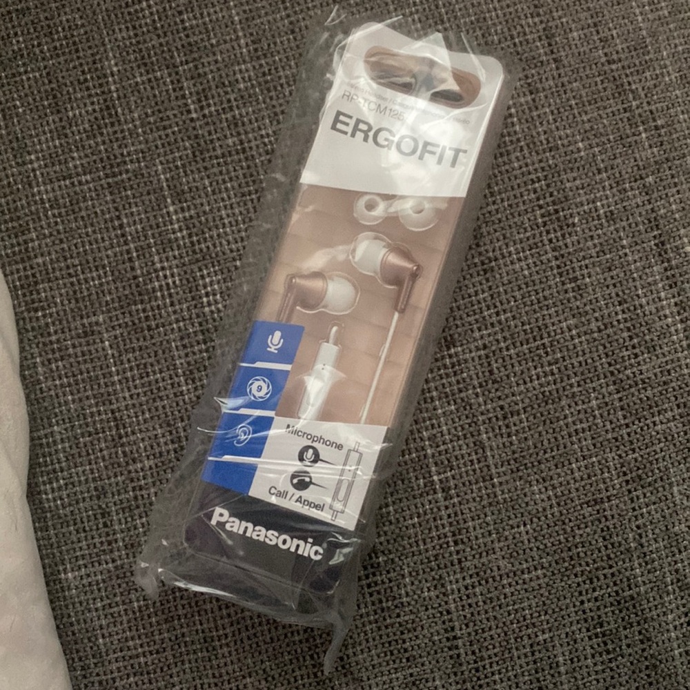 Panasonic Ergofit wired earbuds